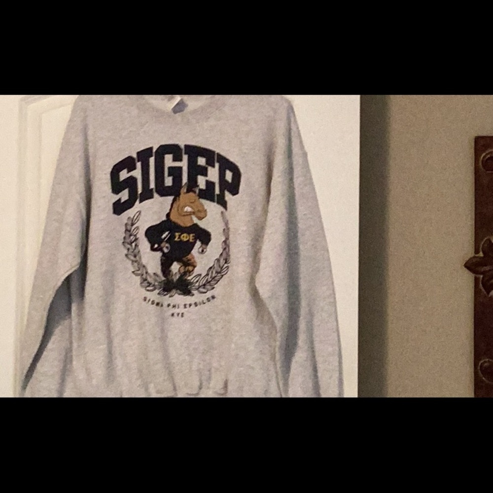 Sig Ep sweatshirt size large